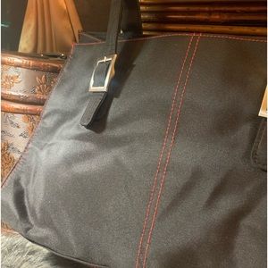 🐝 Black Utility Purse